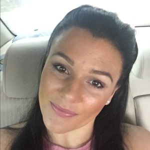 Meet your Posher, Sabrina